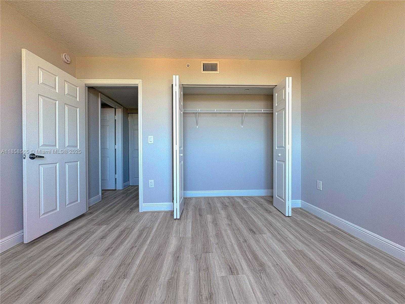 Small Image of 3000 SOUTH CORAL WAY #816, Miami Number 9