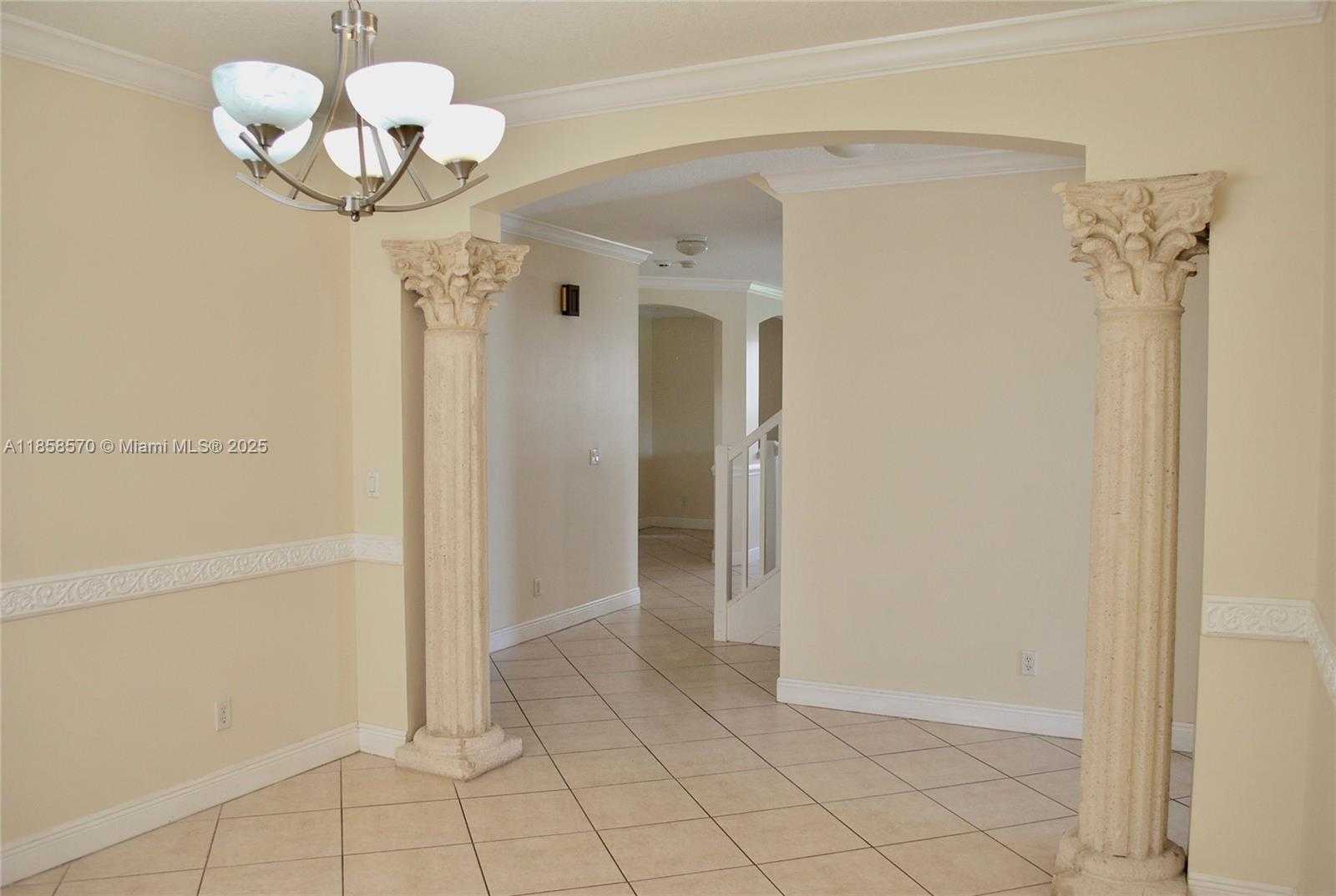 Small Image of 19333 STONEBROOK ST, Weston Number 12