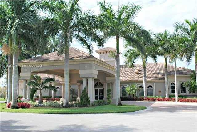 Small Image of 19333 STONEBROOK ST, Weston Number 38