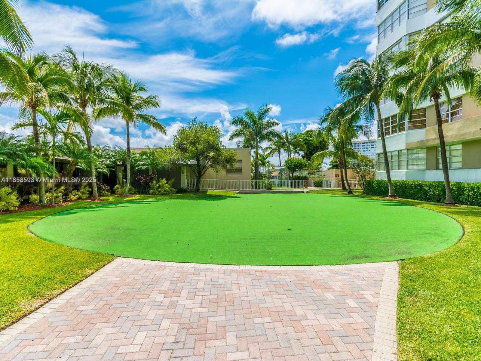 Small Image of 1950 SOUTH OCEAN DR #7G, Hallandale Beach Number 11