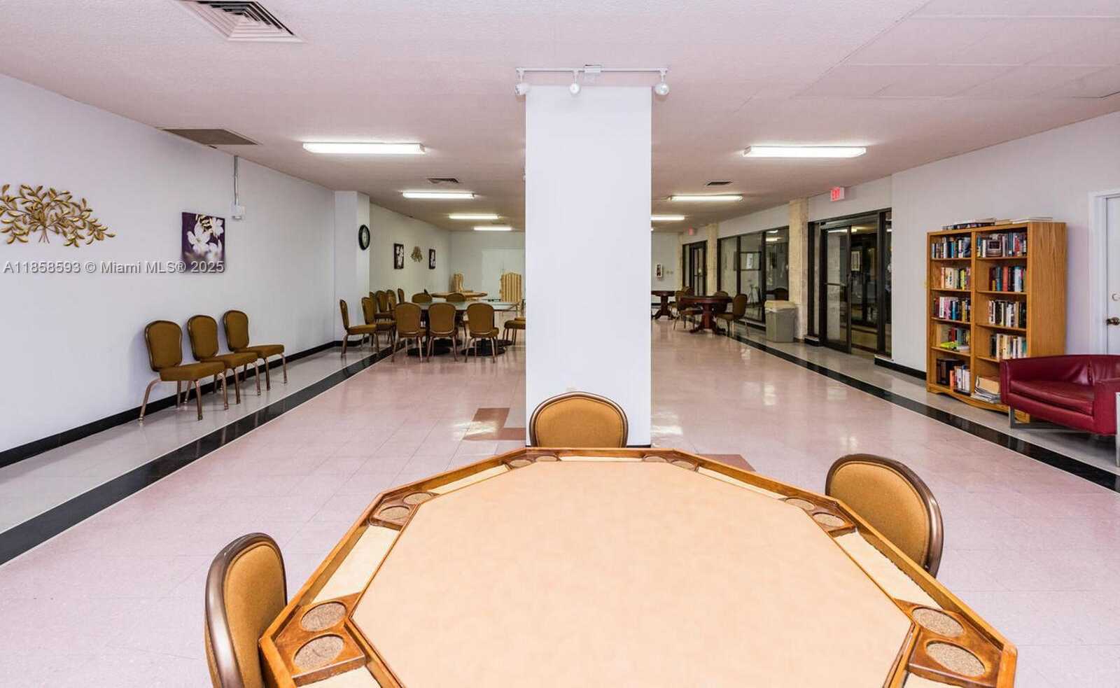 Small Image of 1950 SOUTH OCEAN DR #7G, Hallandale Beach Number 17
