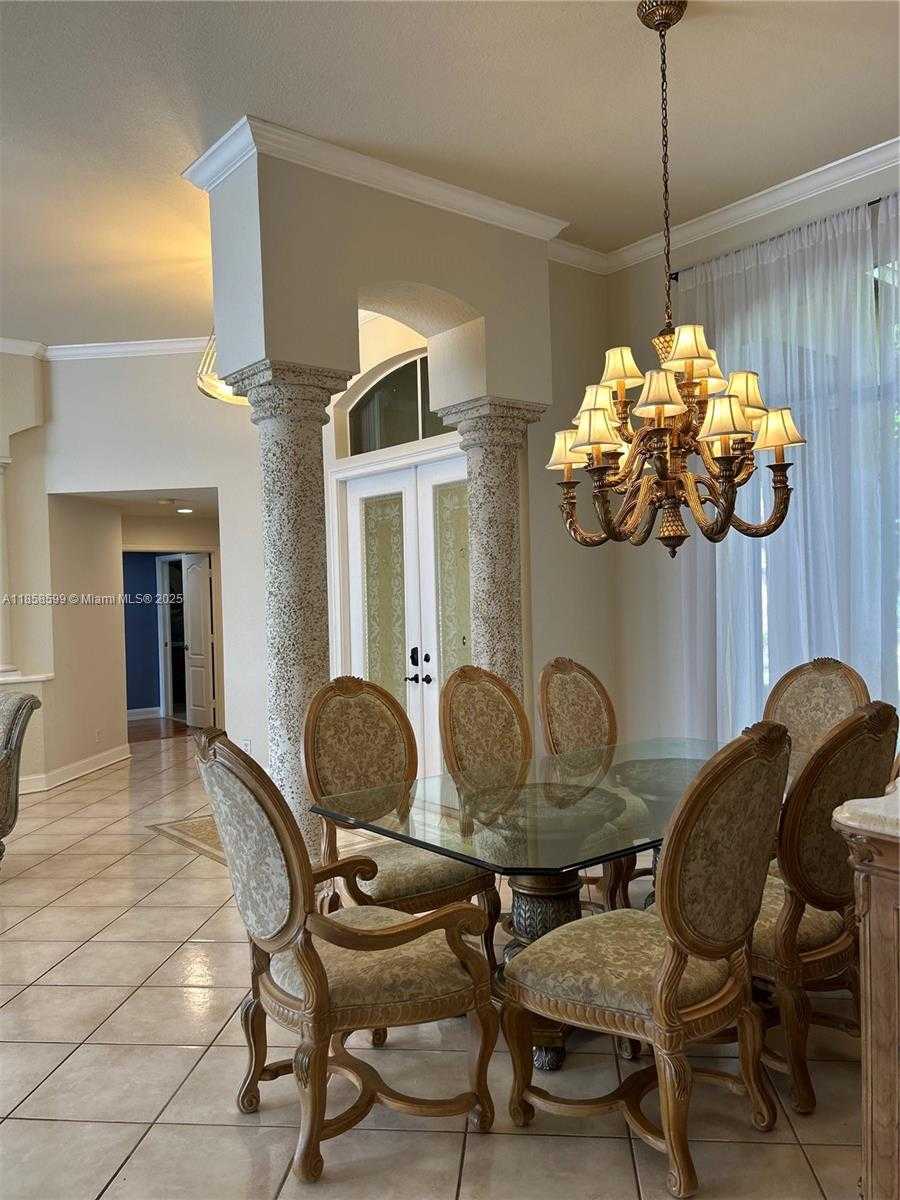 Small Image of 2726 MEADOWOOD DR #2726, Weston Number 10
