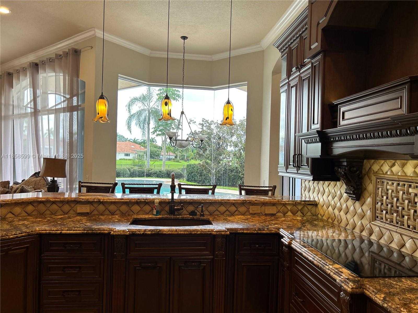 Small Image of 2726 MEADOWOOD DR #2726, Weston Number 14