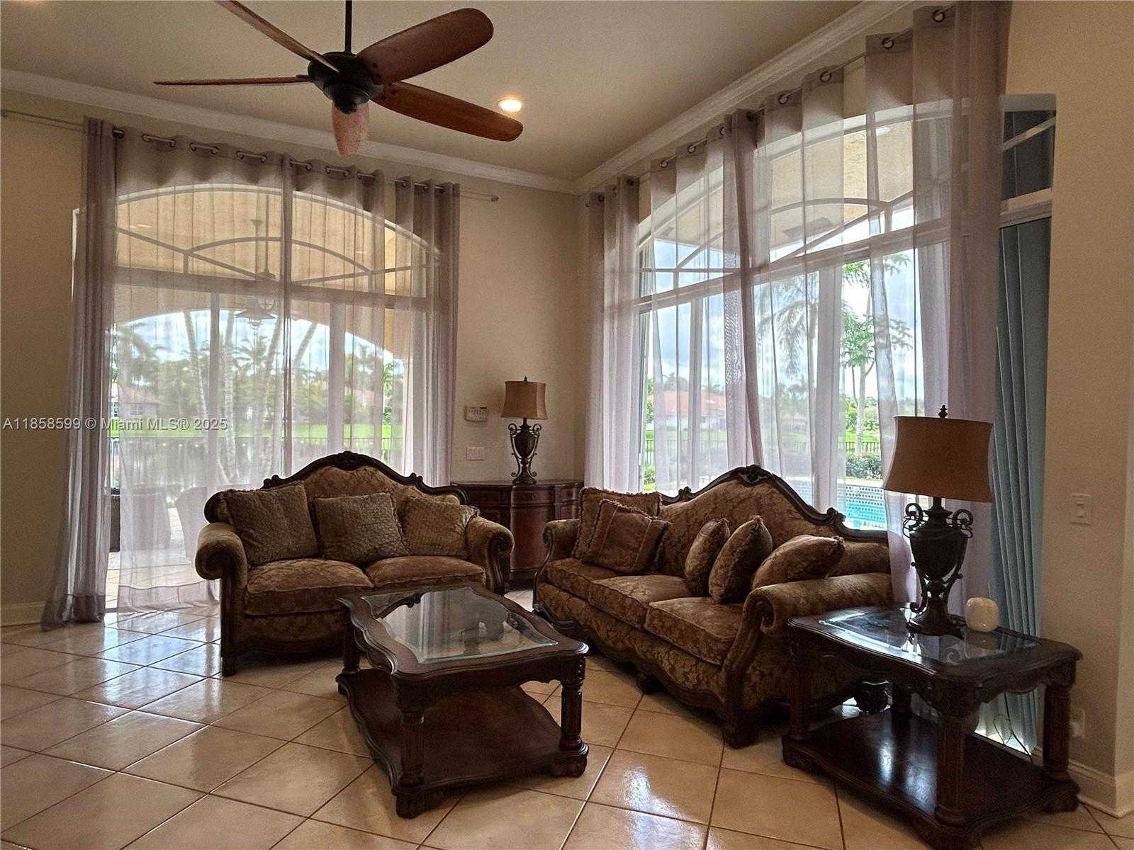 Small Image of 2726 MEADOWOOD DR #2726, Weston Number 17