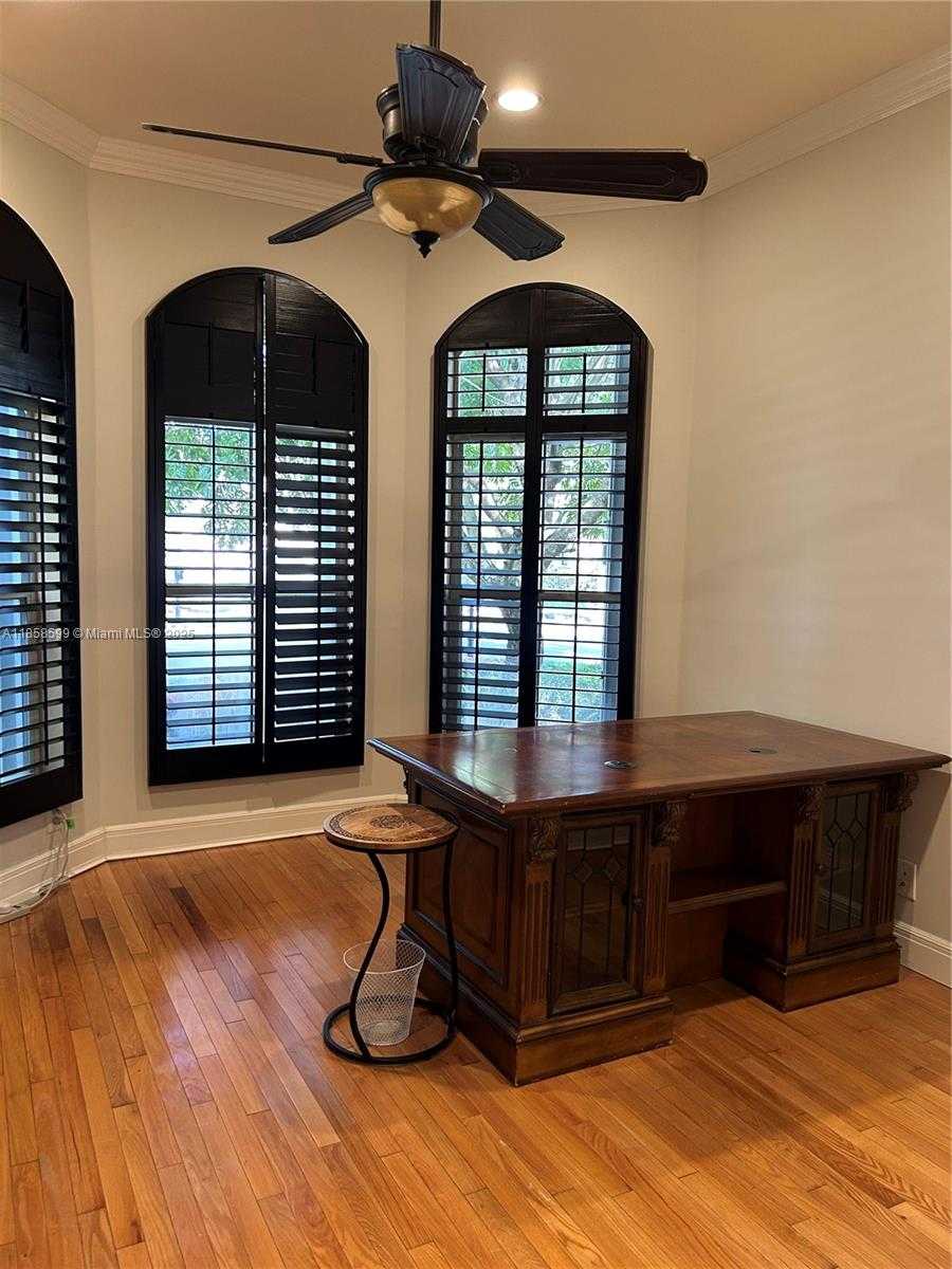 Small Image of 2726 MEADOWOOD DR #2726, Weston Number 19