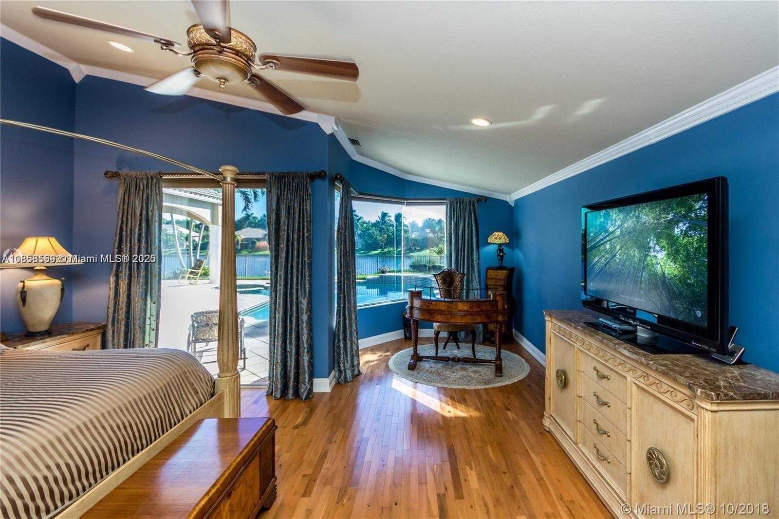 Small Image of 2726 MEADOWOOD DR #2726, Weston Number 22