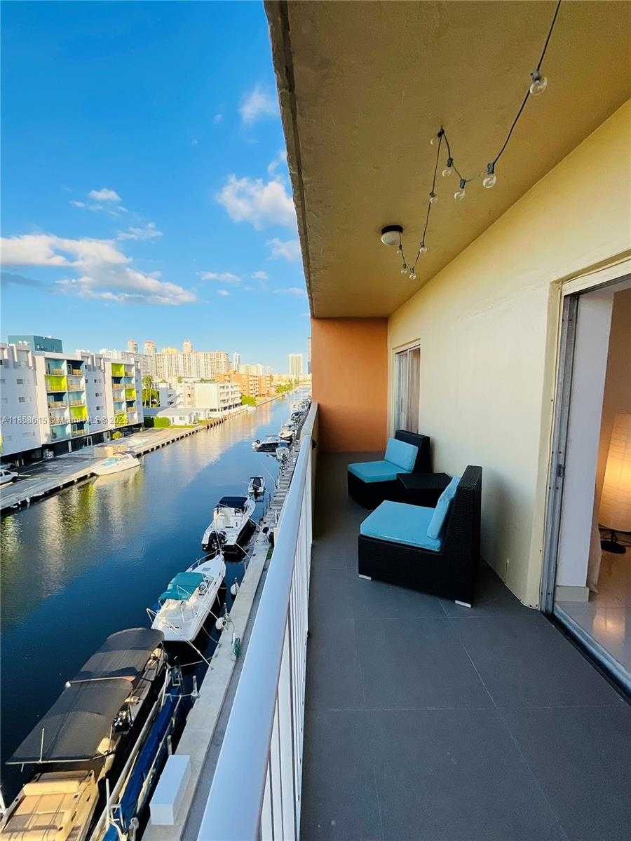Small Image of 3545 NORTH EAST 167TH ST #505, North Miami Beach Number 16