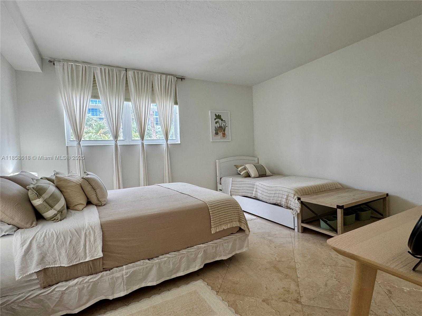 Small Image of 3001 SOUTH OCEAN DR #119, Hollywood Number 16