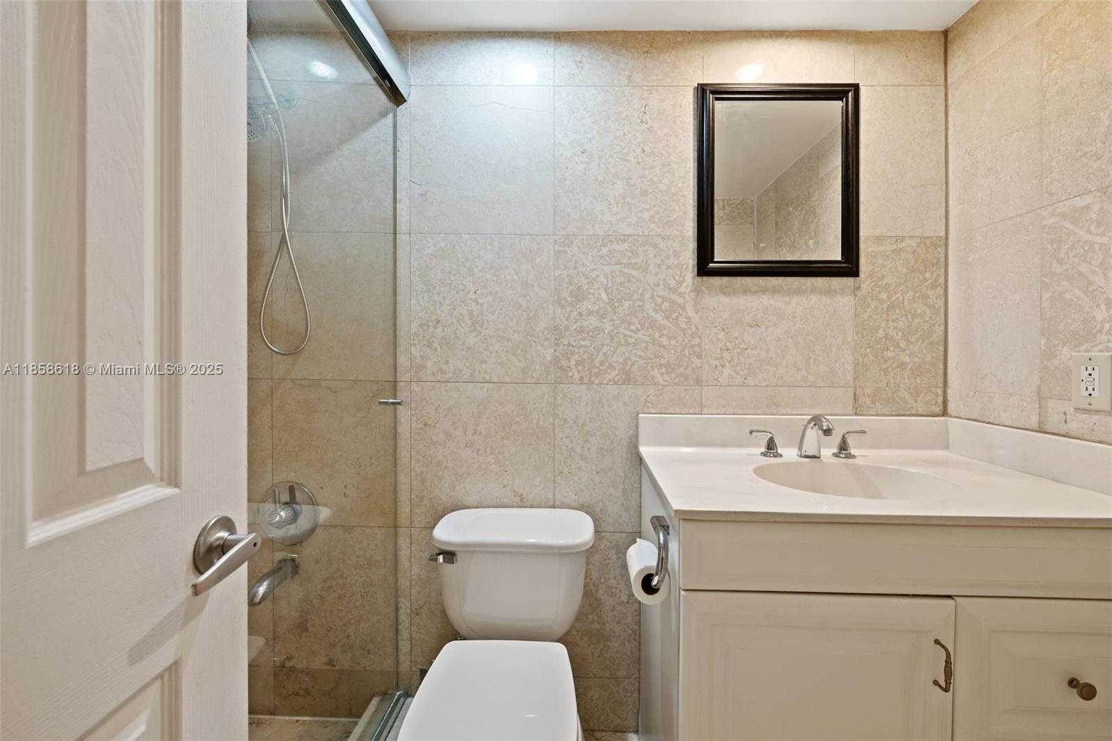 Small Image of 3001 SOUTH OCEAN DR #119, Hollywood Number 17