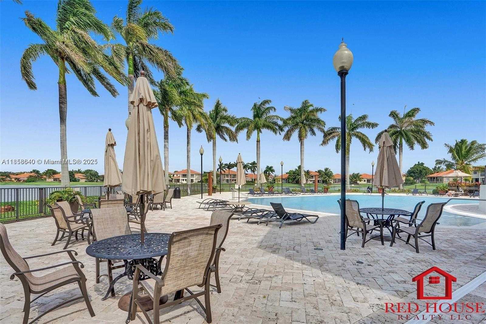 Small Image of 8003 SOUTH WEST 195TH TER, Cutler Bay Number 29
