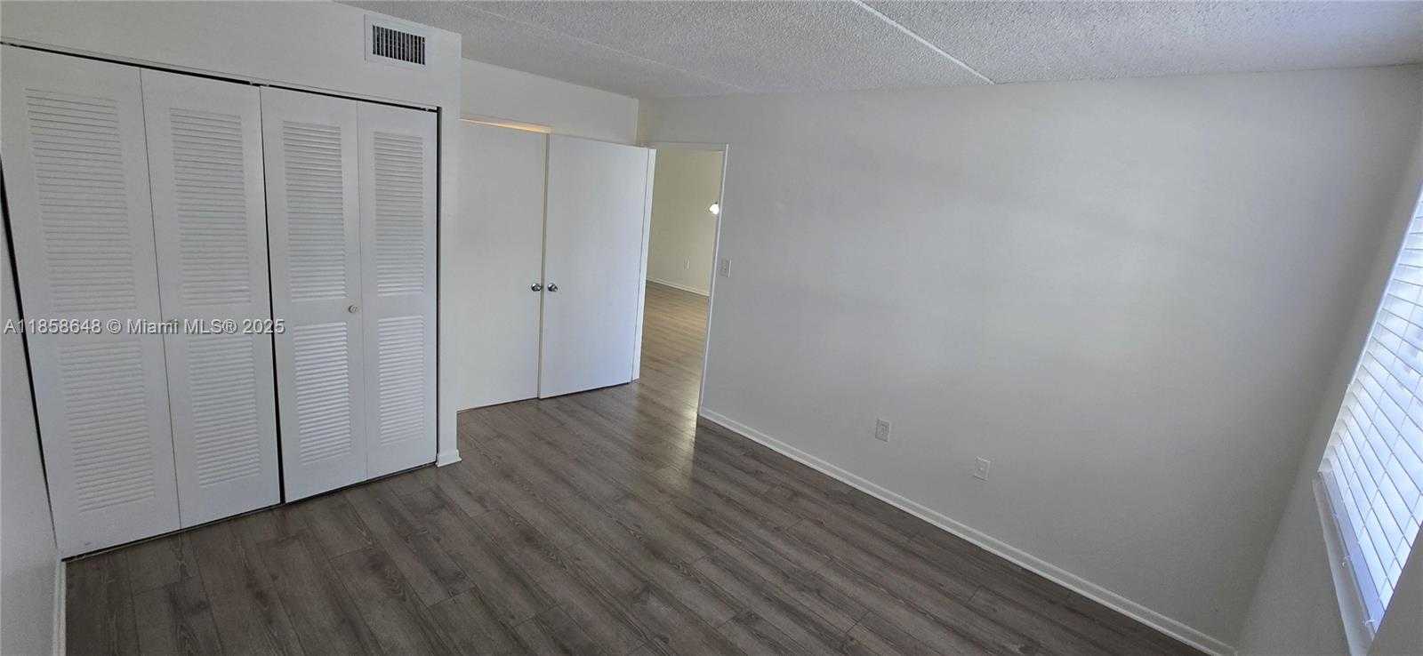 Small Image of 6195 NORTH WEST 186TH ST #115, Hialeah Number 9