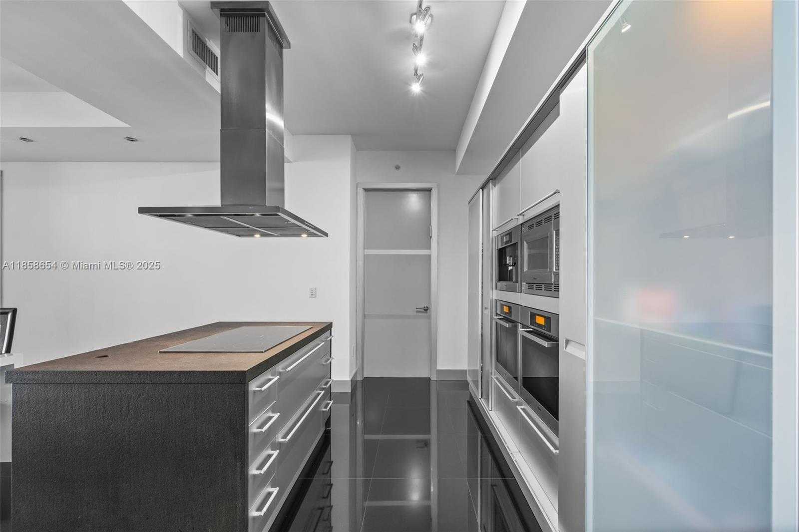 Small Image of 18201 COLLINS AVE #4306, Sunny Isles Beach Number 11