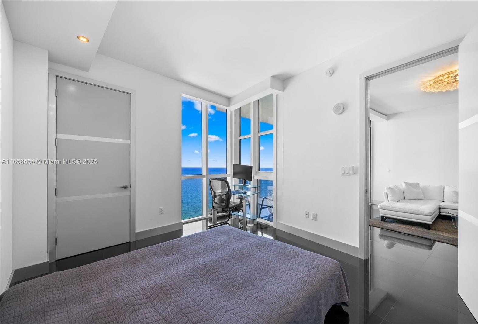 Small Image of 18201 COLLINS AVE #4306, Sunny Isles Beach Number 15