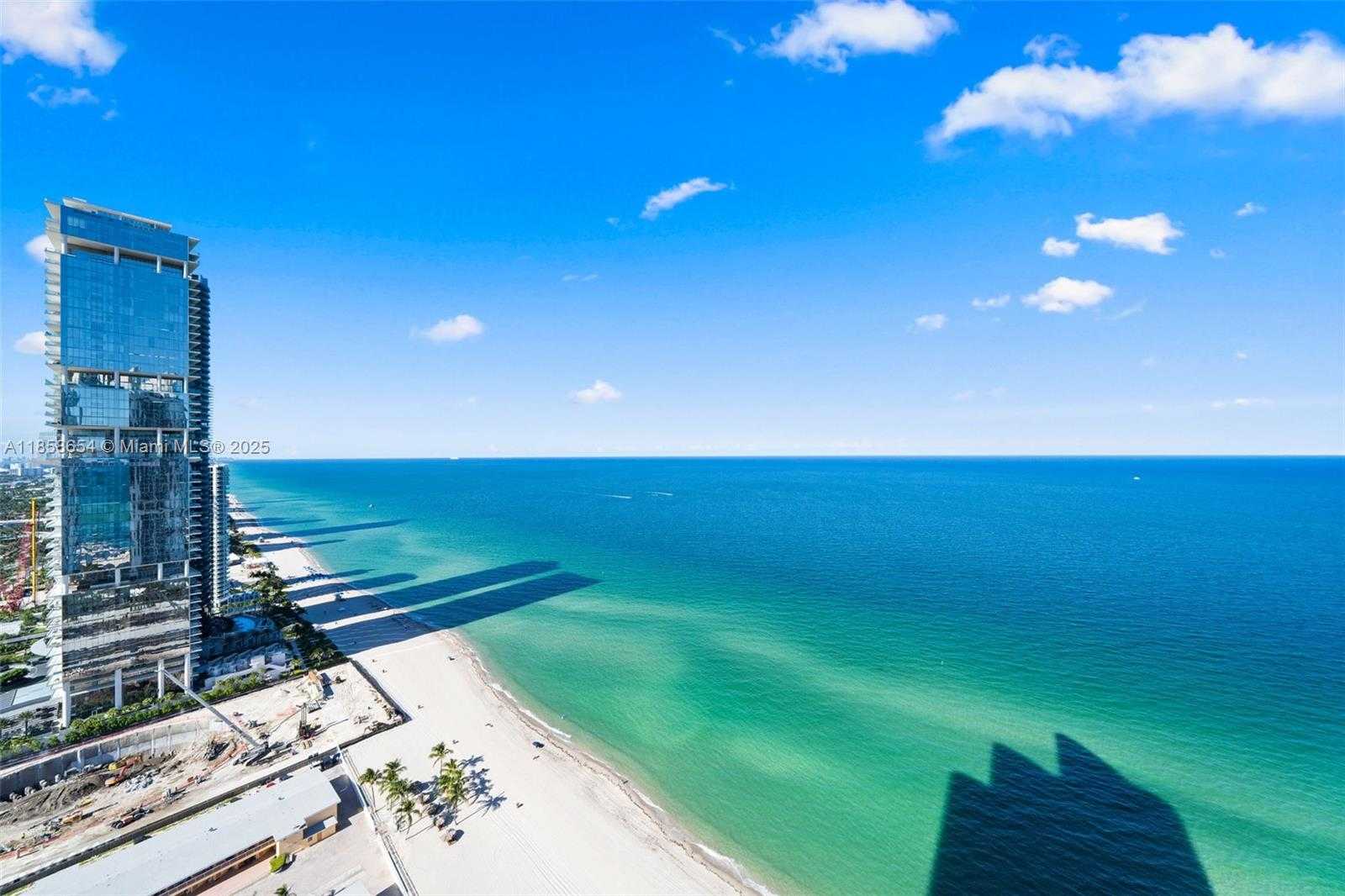 Small Image of 18201 COLLINS AVE #4306, Sunny Isles Beach Number 27