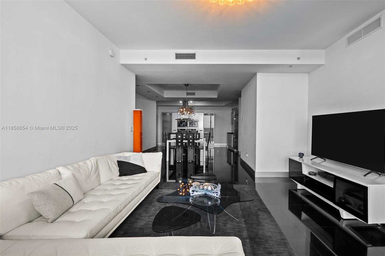 Small Image of 18201 COLLINS AVE #4306, Sunny Isles Beach Number 5