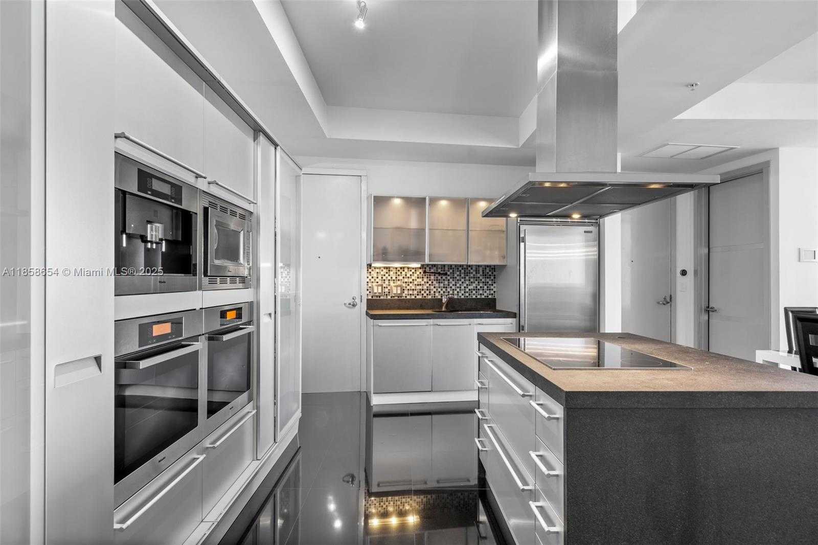 Small Image of 18201 COLLINS AVE #4306, Sunny Isles Beach Number 9