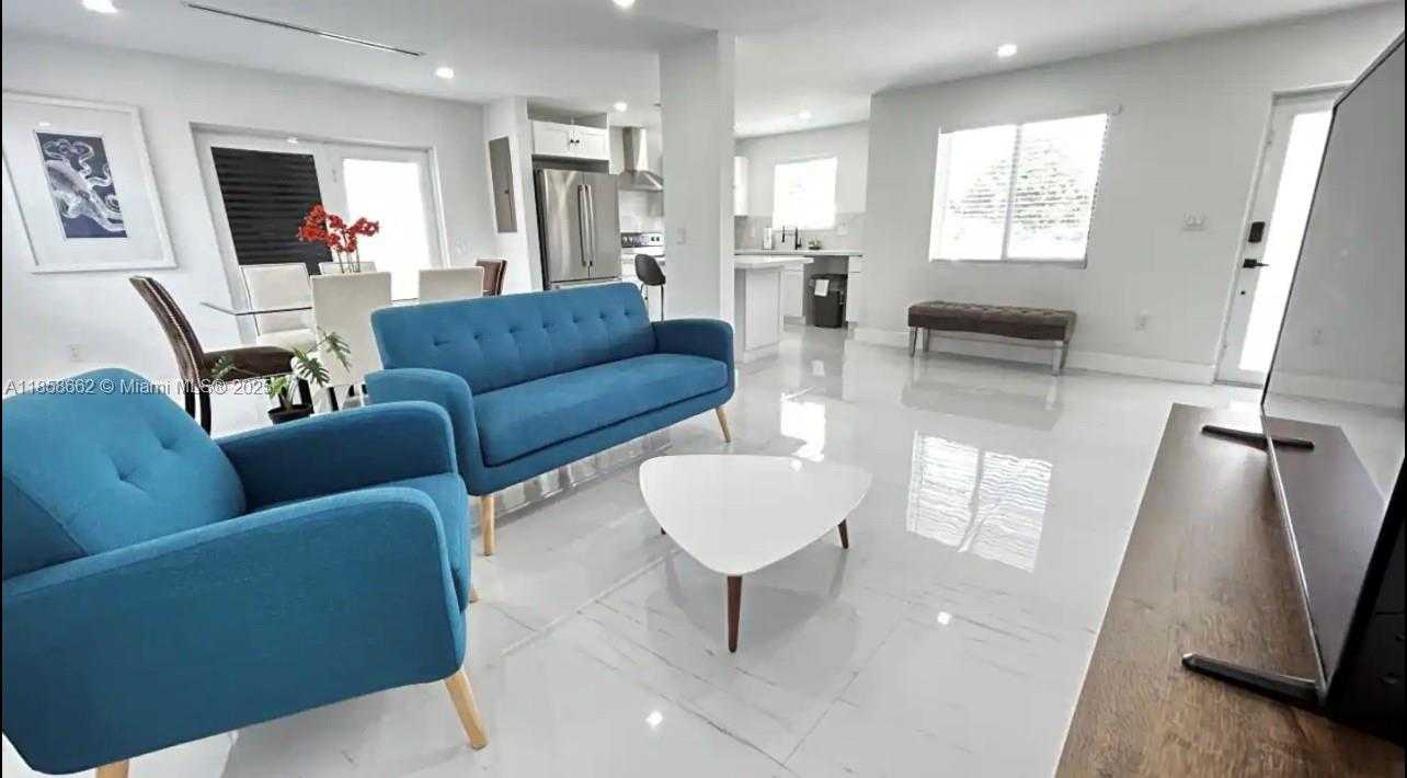 Small Image of 3100 NORTH WEST 43RD ST #3100, Miami Number 4
