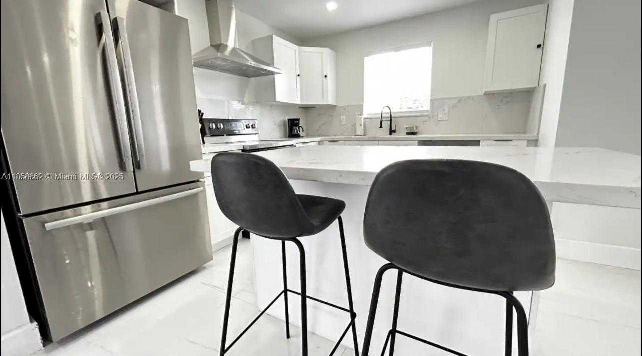 Small Image of 3100 NORTH WEST 43RD ST #3100, Miami Number 6