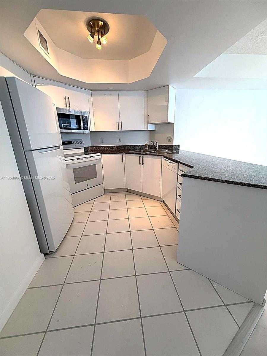 Small Image of 8911 COLLINS AVE #1004, Surfside Number 17
