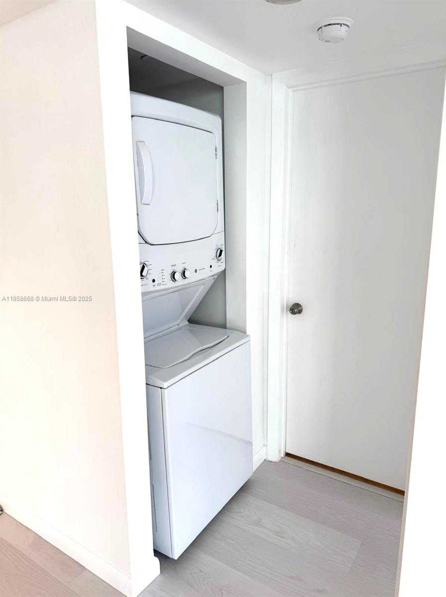 Small Image of 8911 COLLINS AVE #1004, Surfside Number 22