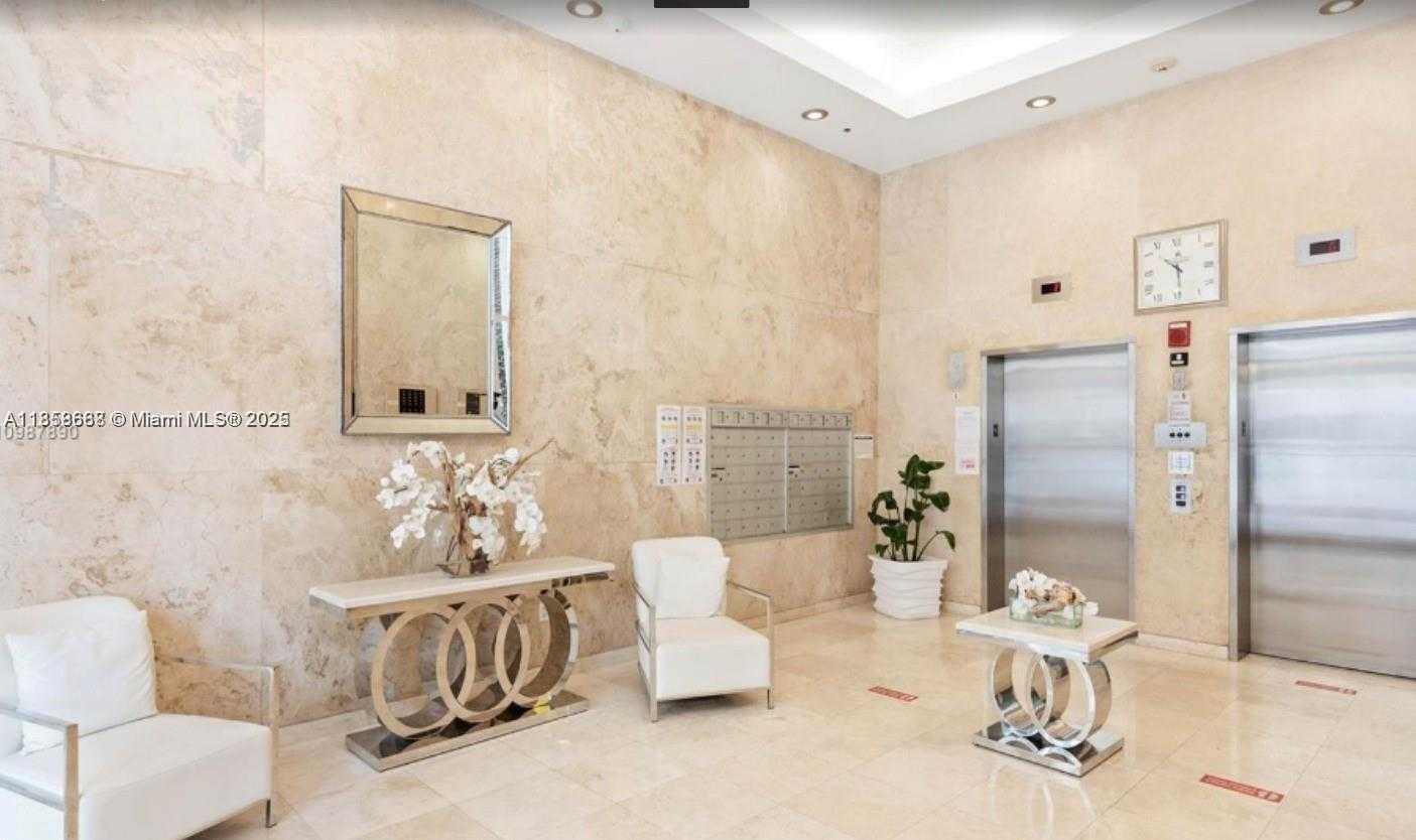Small Image of 8911 COLLINS AVE #1004, Surfside Number 32