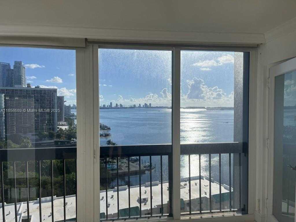 Small Image of 2333 BRICKELL AVE #1511, Miami Number 16