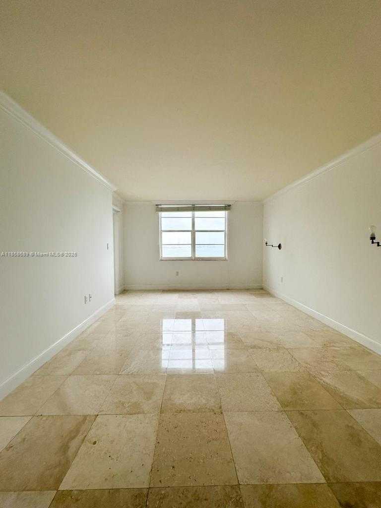 Small Image of 2333 BRICKELL AVE #1511, Miami Number 19