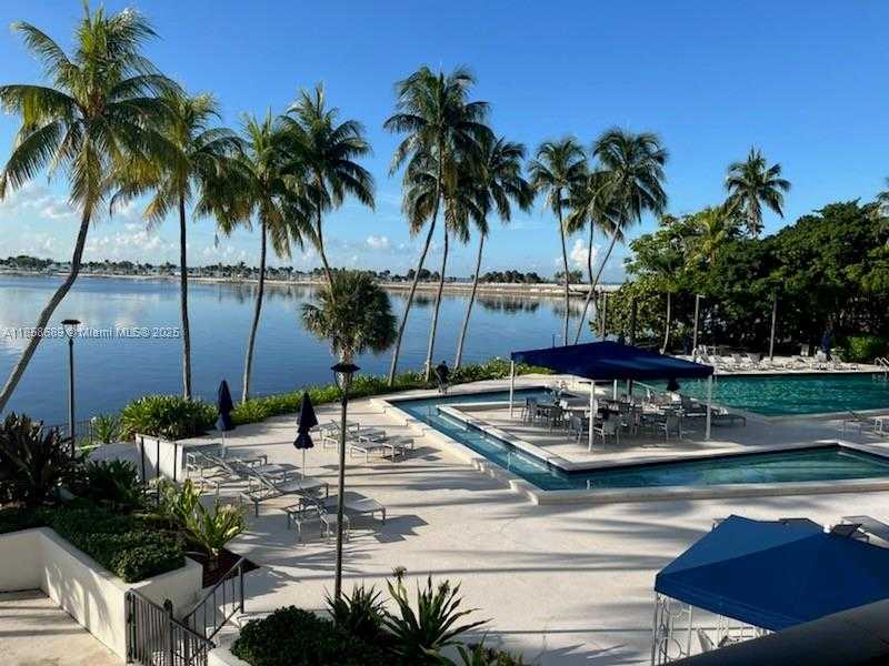 Small Image of 2333 BRICKELL AVE #1511, Miami Number 27