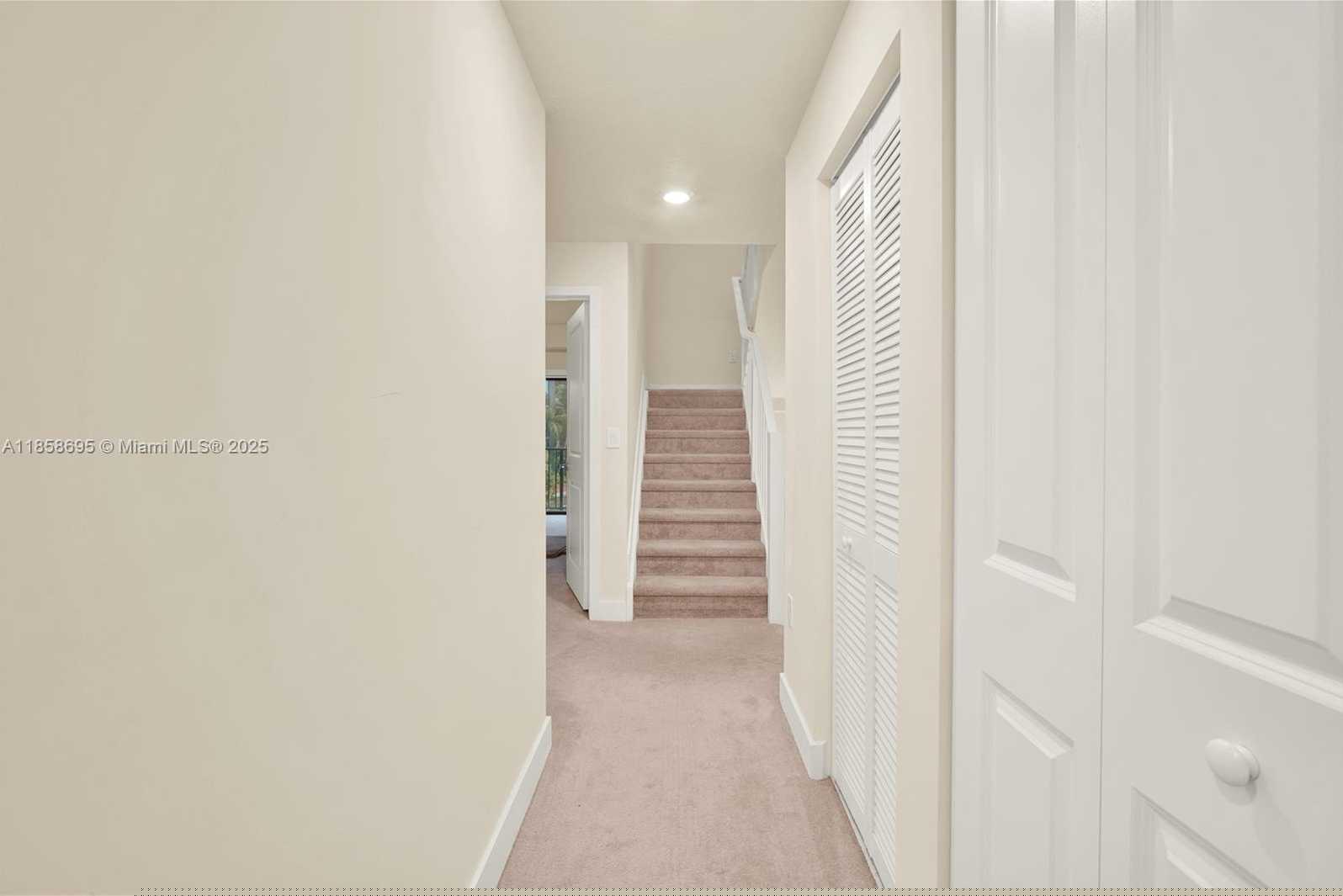 Imagen de Pequeño Objeto