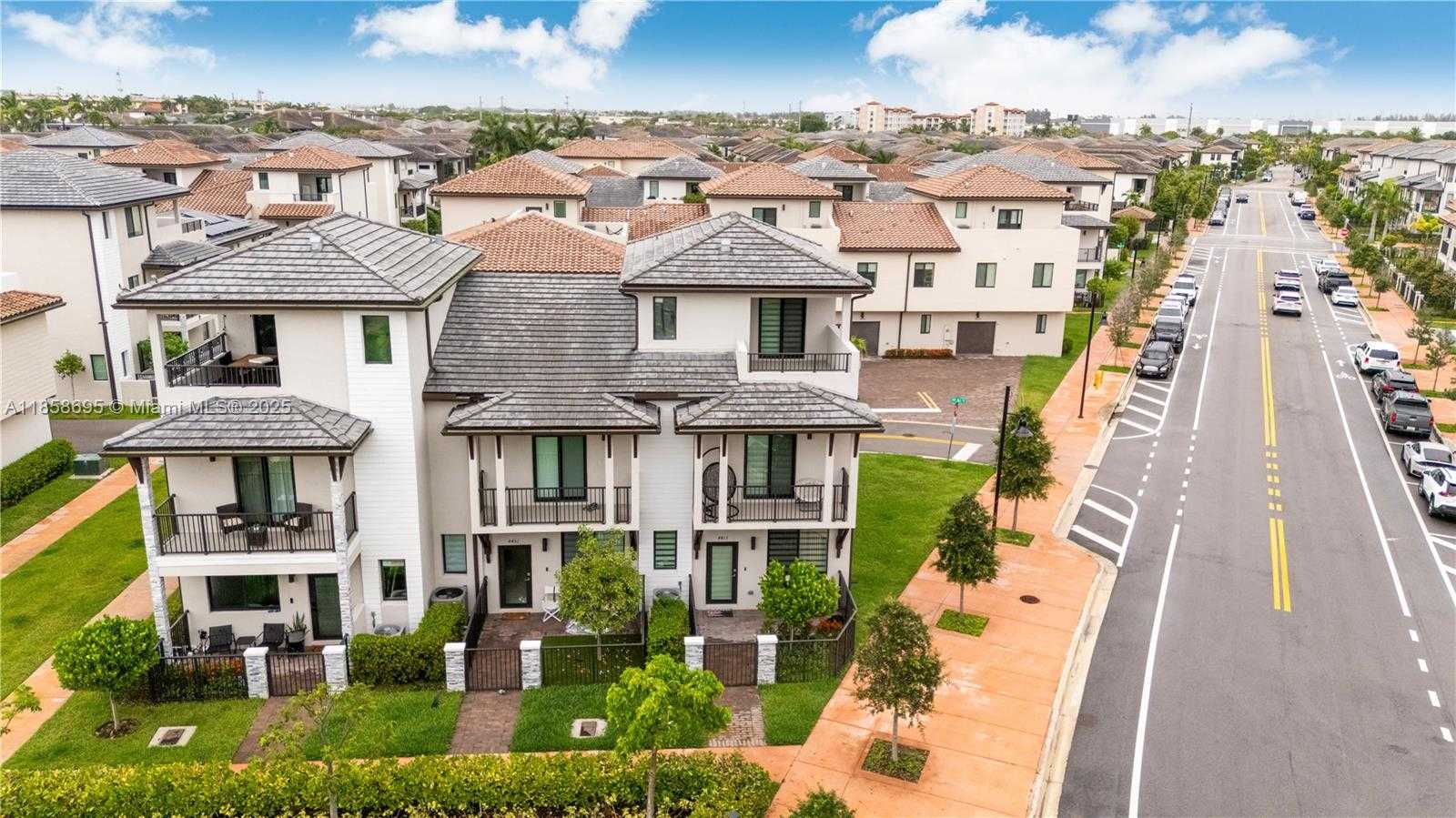 Imagen de Pequeño Objeto