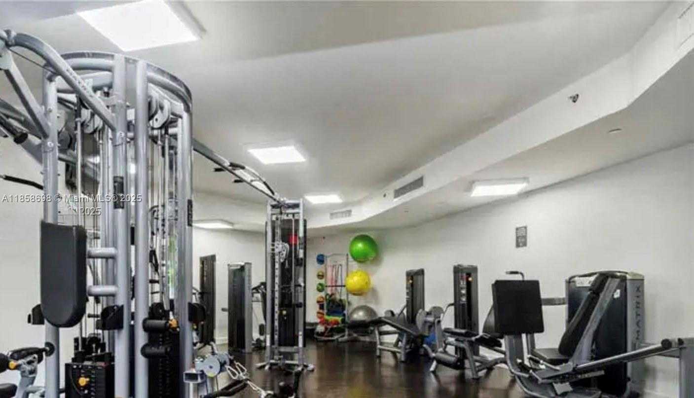 Small Image of 3300 NORTH EAST 191ST ST #709, Aventura Number 23