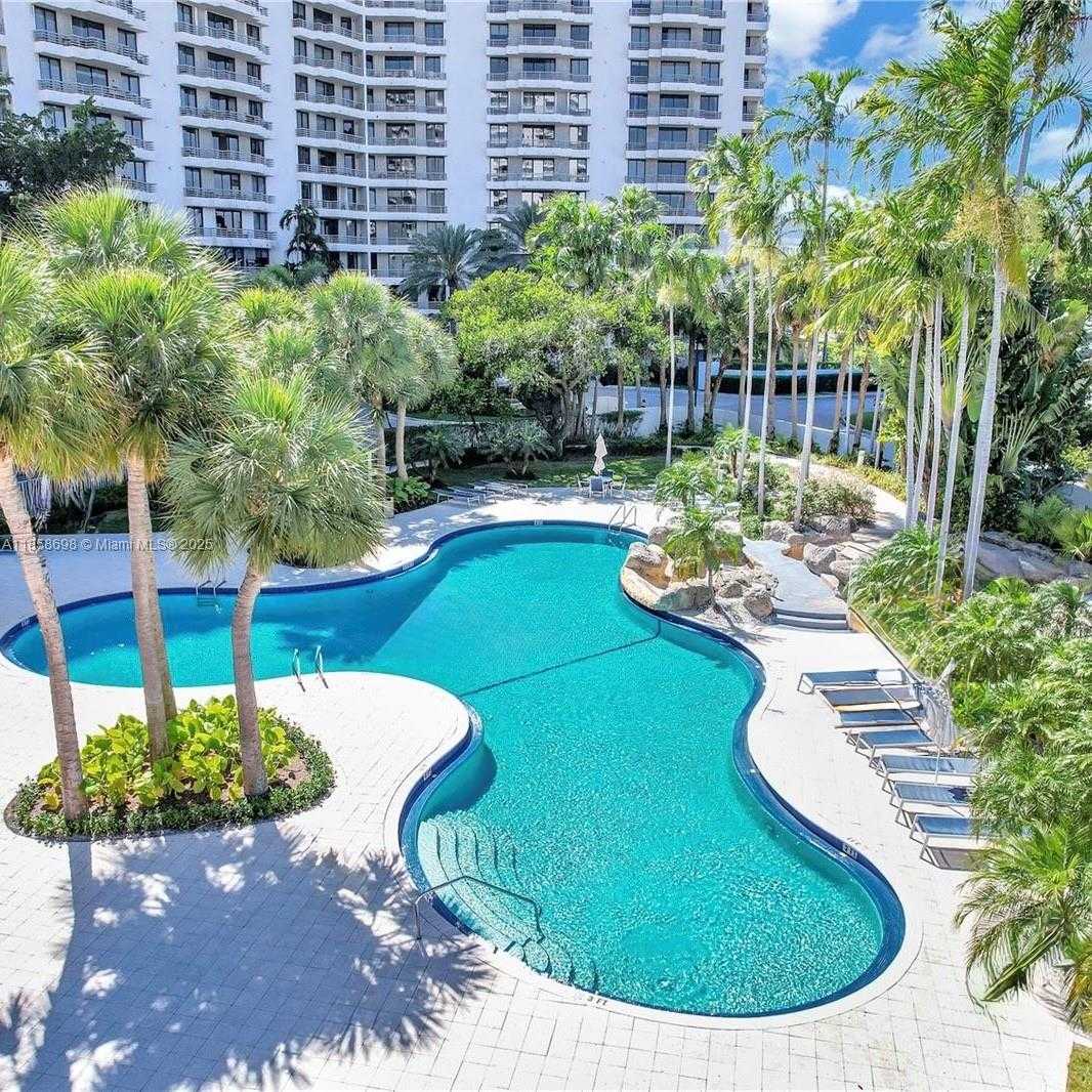 Small Image of 3300 NORTH EAST 191ST ST #709, Aventura Number 25