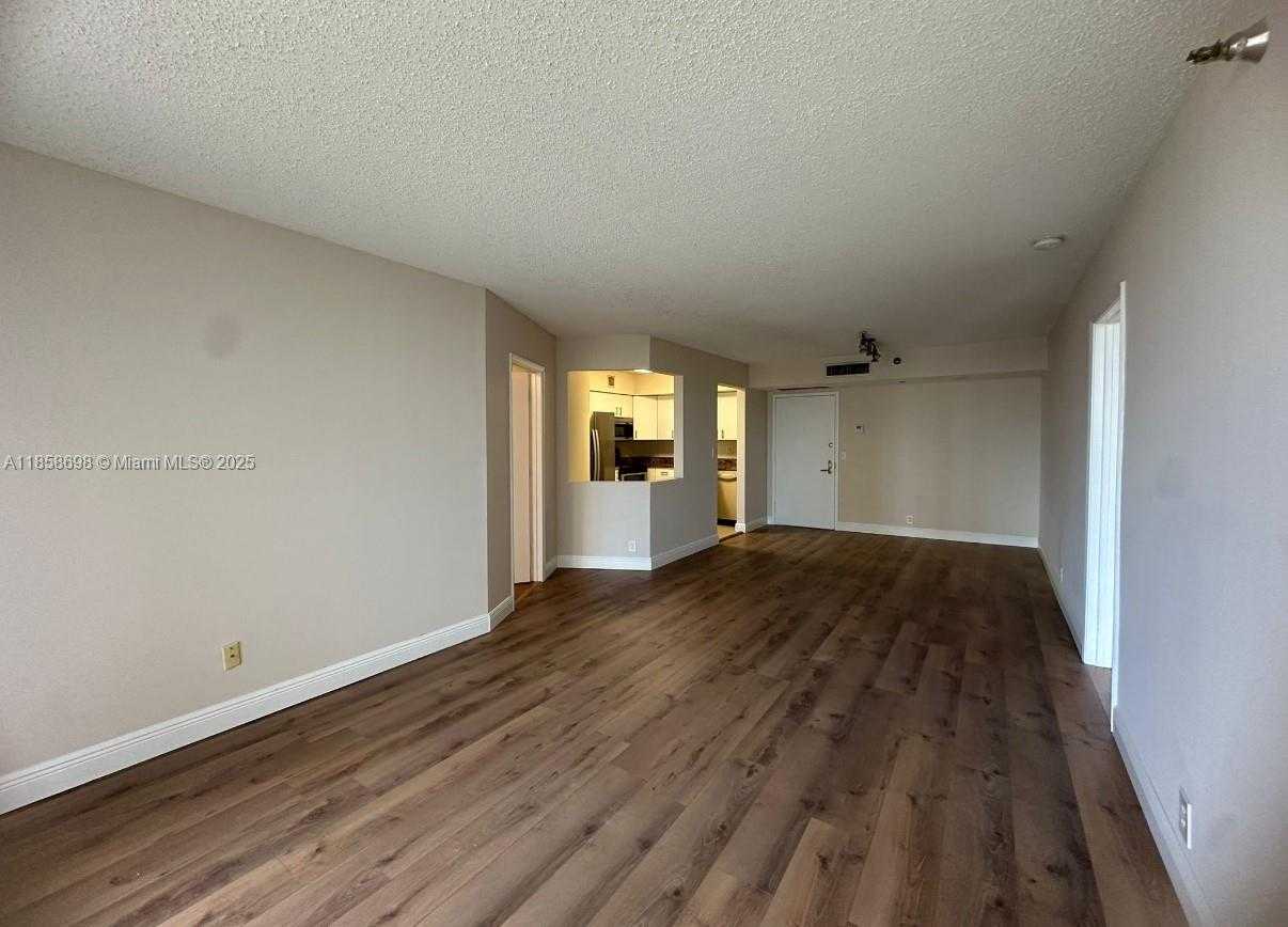 Small Image of 3300 NORTH EAST 191ST ST #709, Aventura Number 6