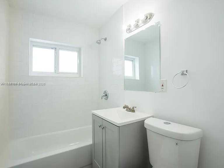 Small Image of 1818 SHERMAN ST #2, Hollywood Number 6