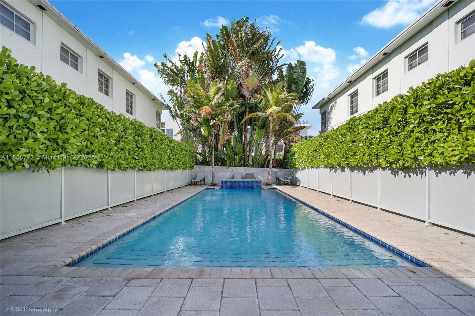 Small Image of 1057 15TH ST #24, Miami Beach Number 13