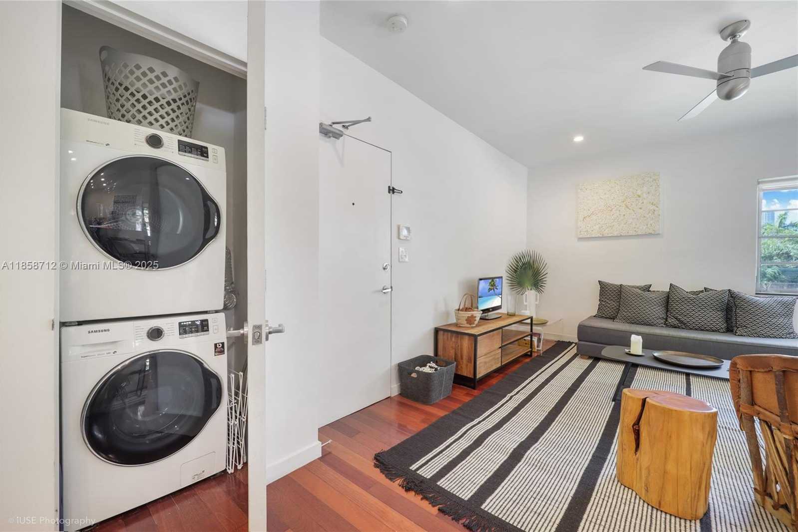 Small Image of 1057 15TH ST #24, Miami Beach Number 6