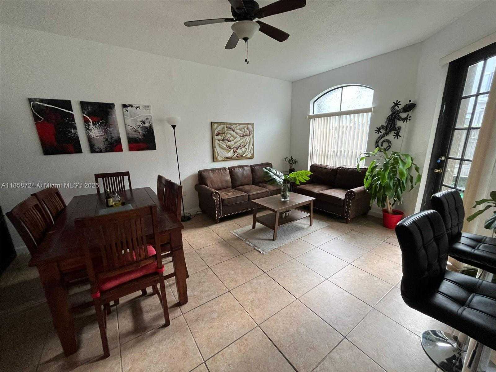 Small Image of 3178 NORTH WEST 103RD PL, Doral Number 6