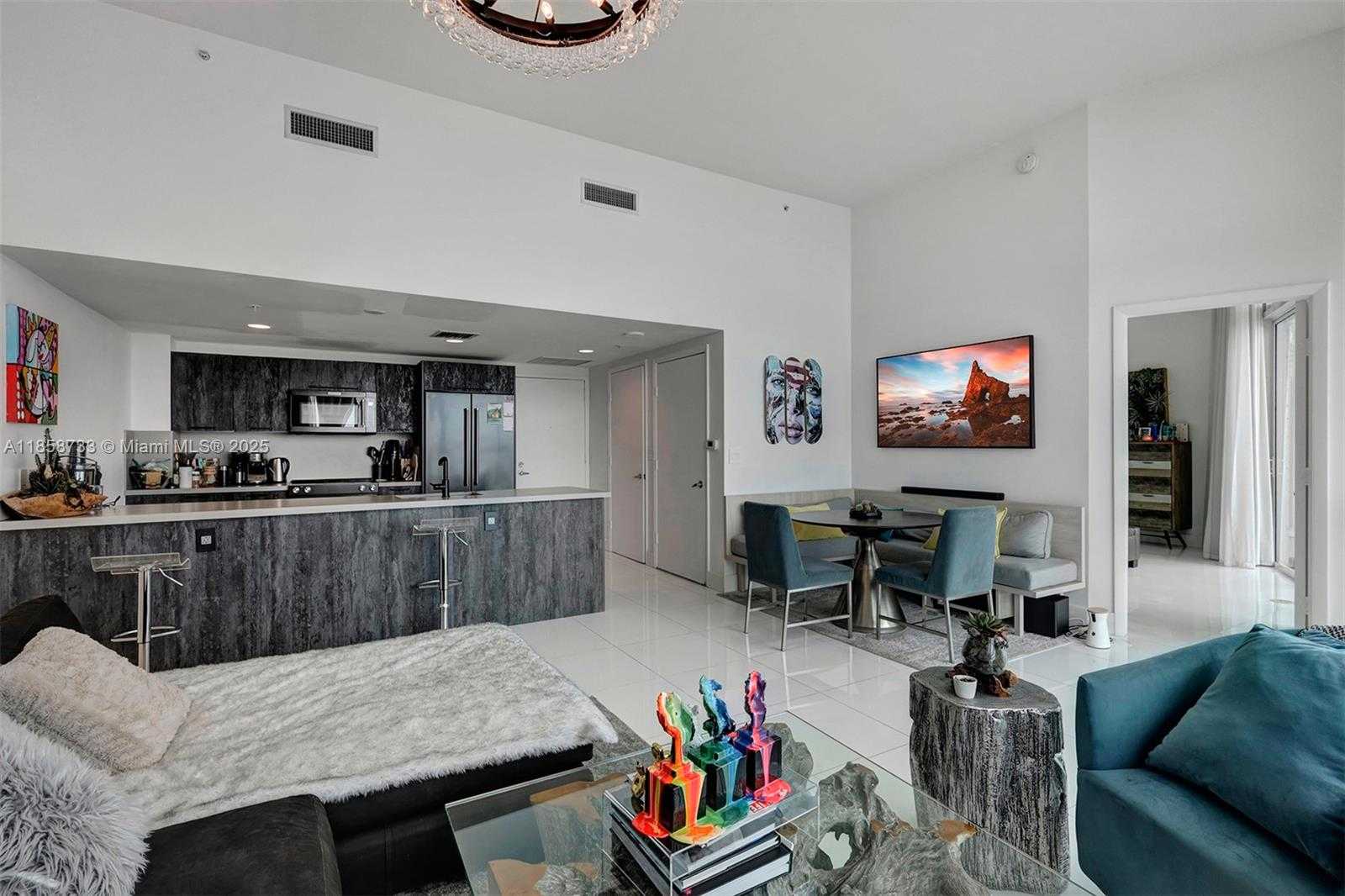 Small Image of 665 NORTH EAST 25TH ST #802, Miami Number 17