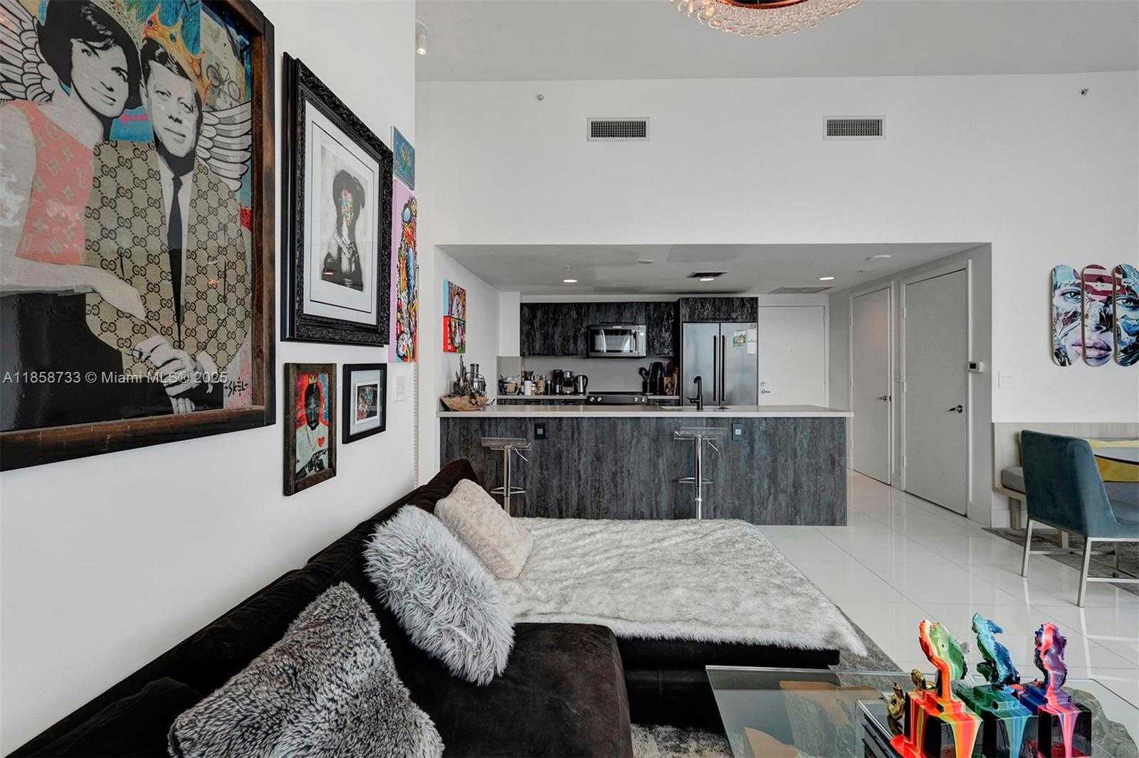 Small Image of 665 NORTH EAST 25TH ST #802, Miami Number 18