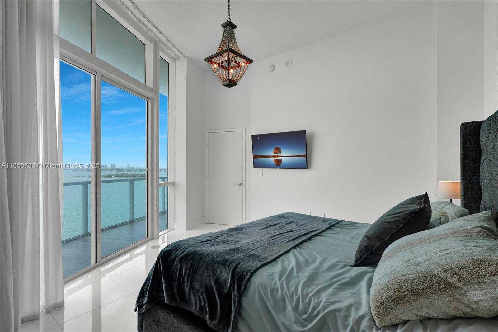 Small Image of 665 NORTH EAST 25TH ST #802, Miami Number 33