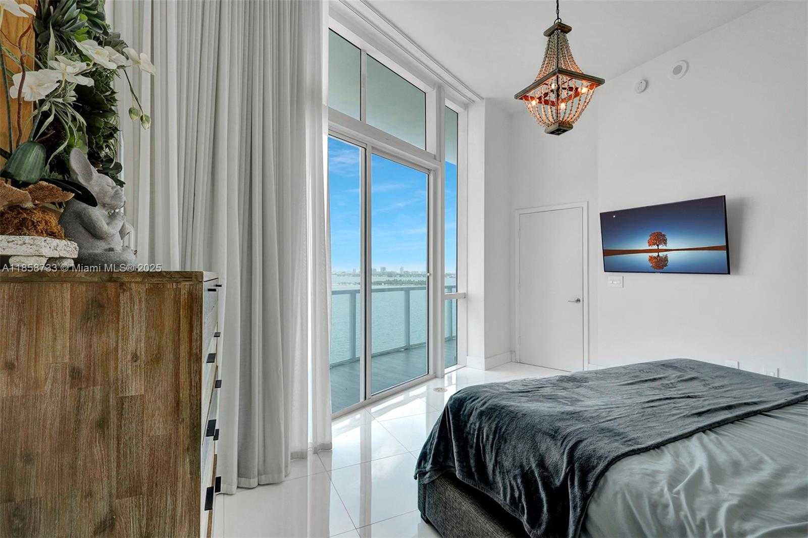 Small Image of 665 NORTH EAST 25TH ST #802, Miami Number 34