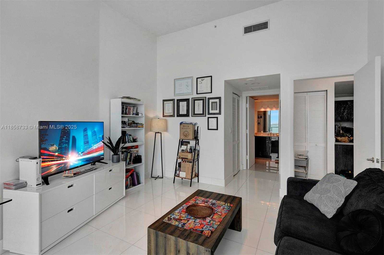Small Image of 665 NORTH EAST 25TH ST #802, Miami Number 48