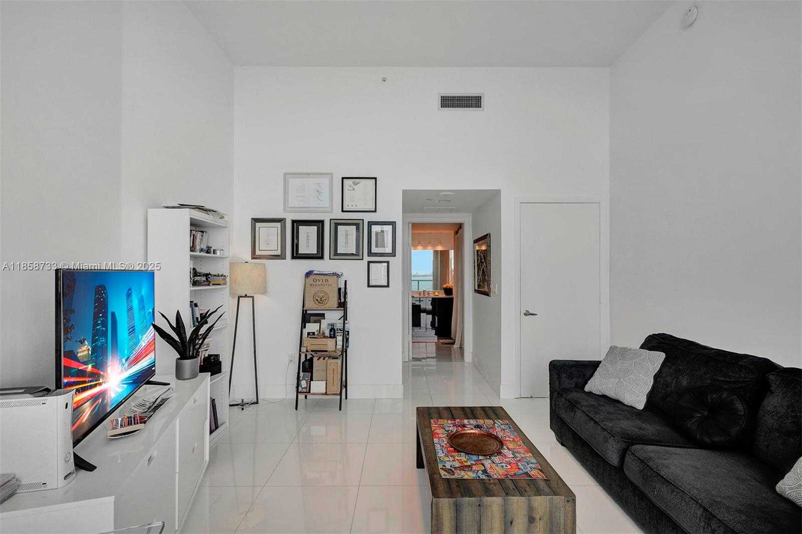 Small Image of 665 NORTH EAST 25TH ST #802, Miami Number 49