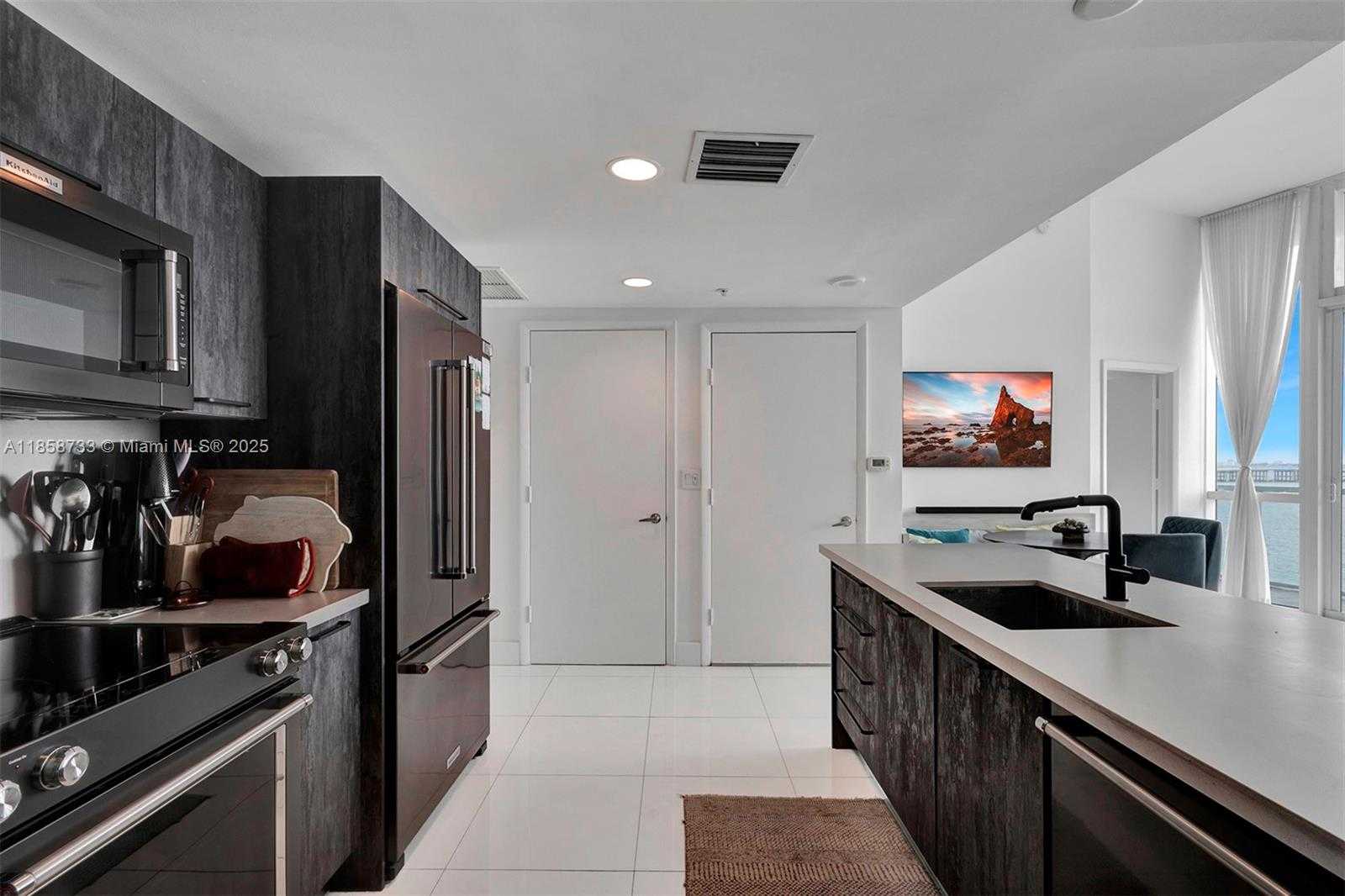 Small Image of 665 NORTH EAST 25TH ST #802, Miami Number 6
