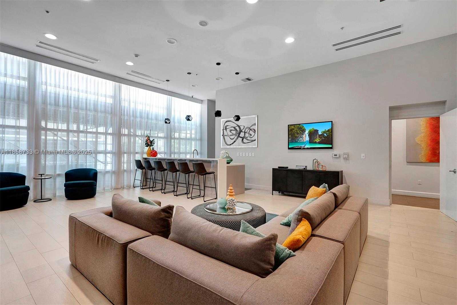 Small Image of 665 NORTH EAST 25TH ST #802, Miami Number 63
