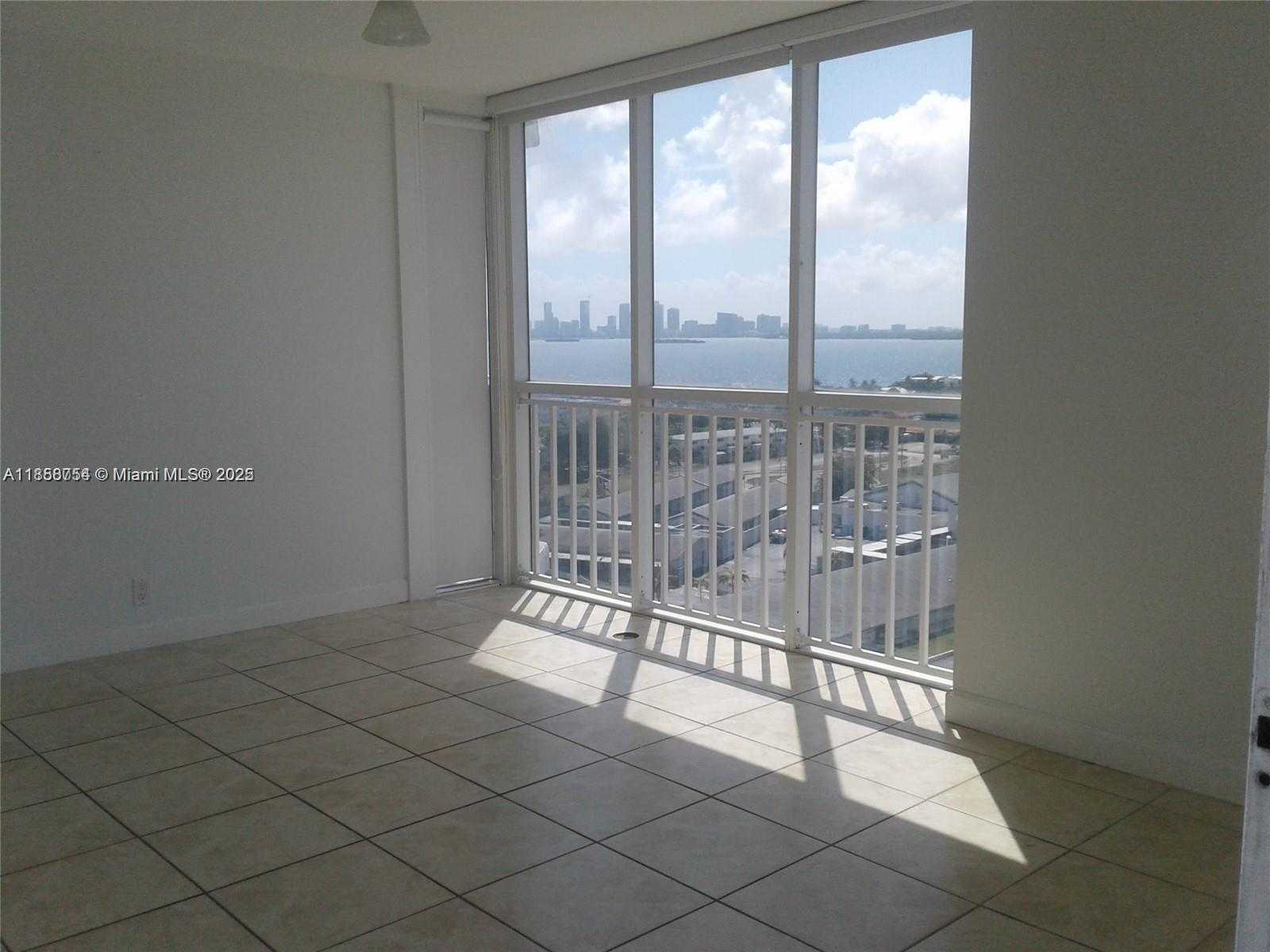 Small Image of 7601 EAST TREASURE DR #1511, North Bay Village Number 10