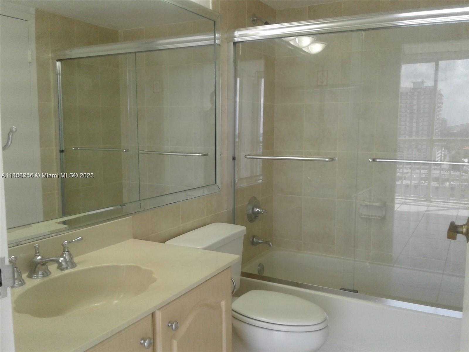Small Image of 7601 EAST TREASURE DR #1511, North Bay Village Number 11