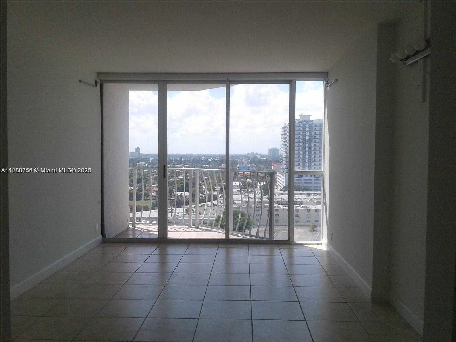 Small Image of 7601 EAST TREASURE DR #1511, North Bay Village Number 14