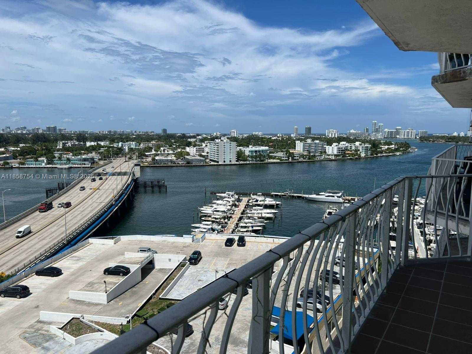 Small Image of 7601 EAST TREASURE DR #1511, North Bay Village Number 17