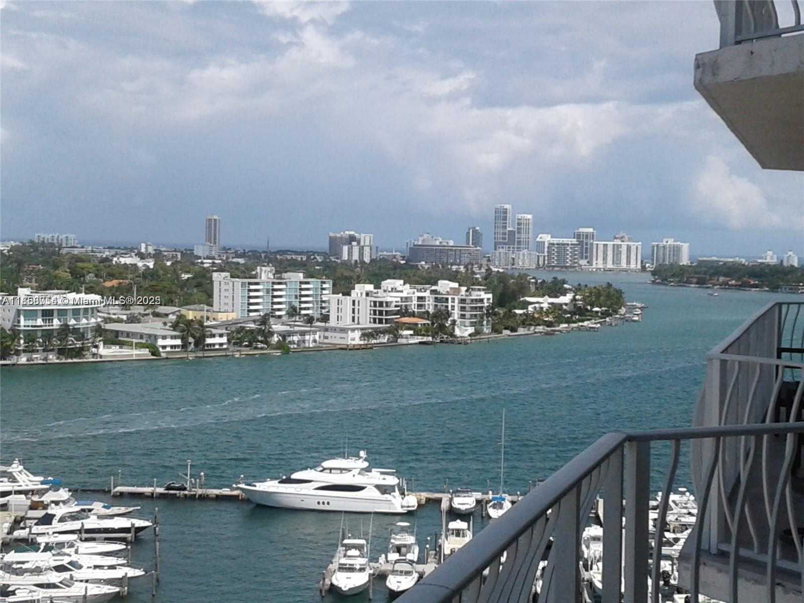 Small Image of 7601 EAST TREASURE DR #1511, North Bay Village Number 18